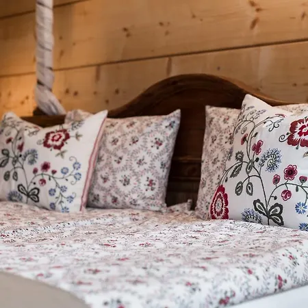 Konstantynowka Bed and Breakfast *