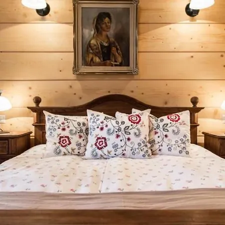 מלון Konstantynowka *