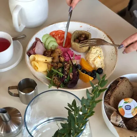 מלון Konstantynowka *